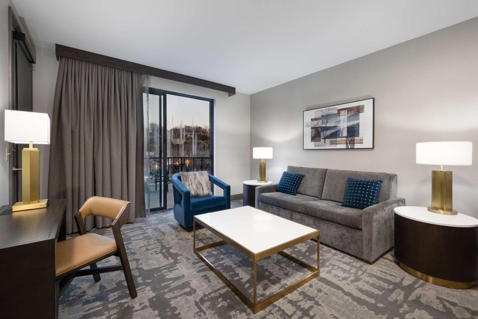 Hilton Promenade Branson Landing Hotel Екстериор снимка