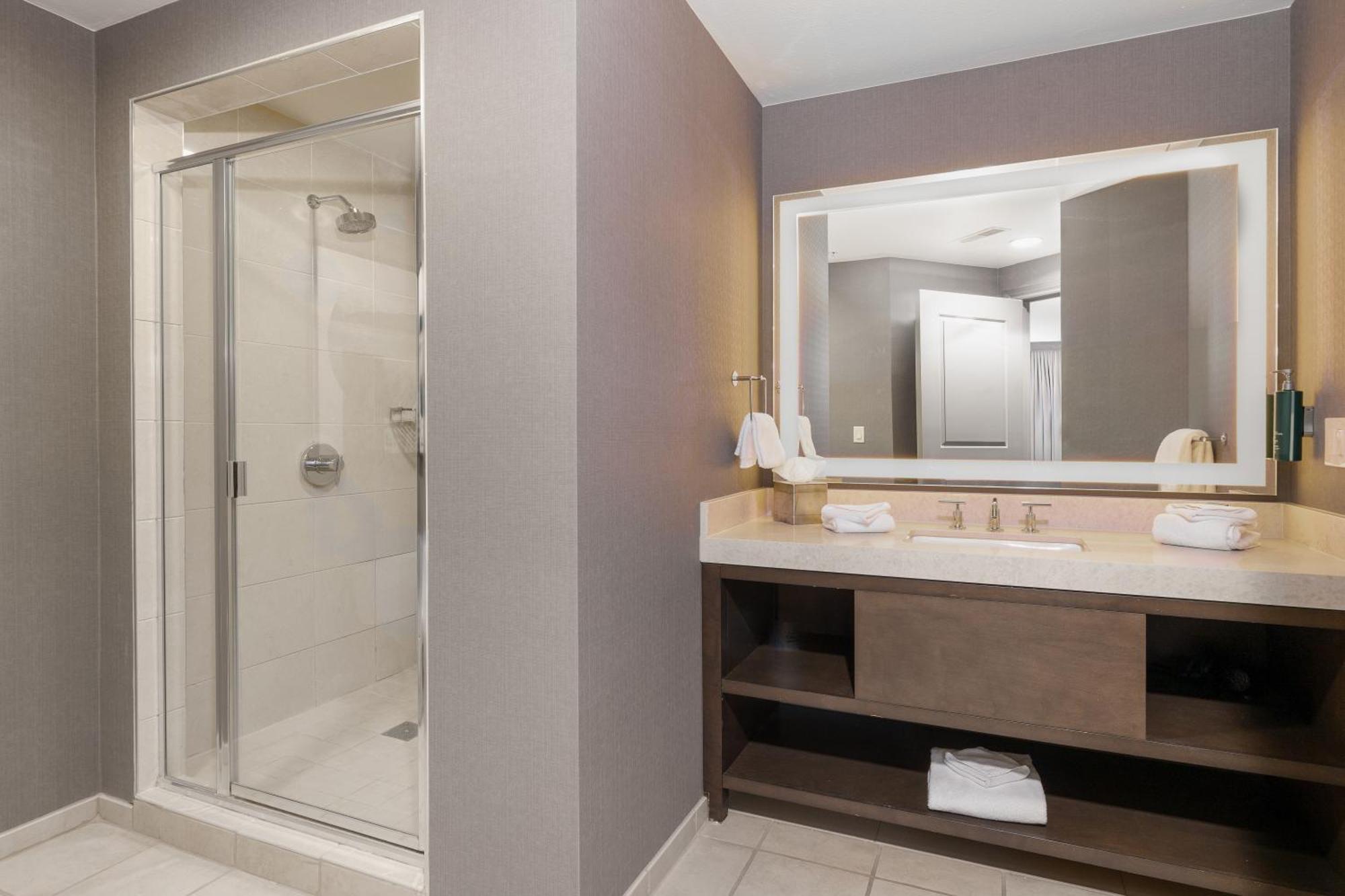 Hilton Promenade Branson Landing Hotel Екстериор снимка
