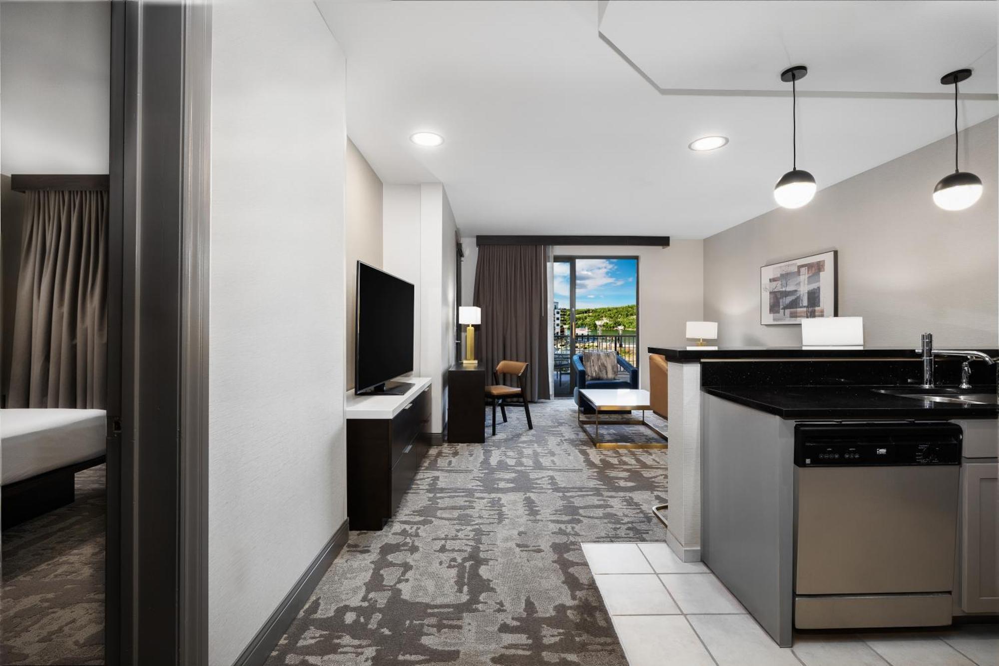 Hilton Promenade Branson Landing Hotel Екстериор снимка